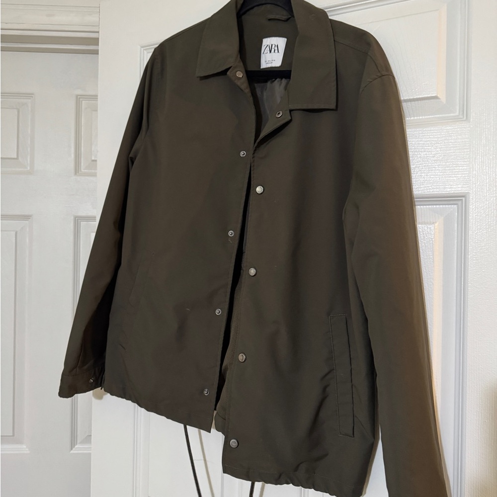 Zara Men's Dark Green Lightweight Jacket